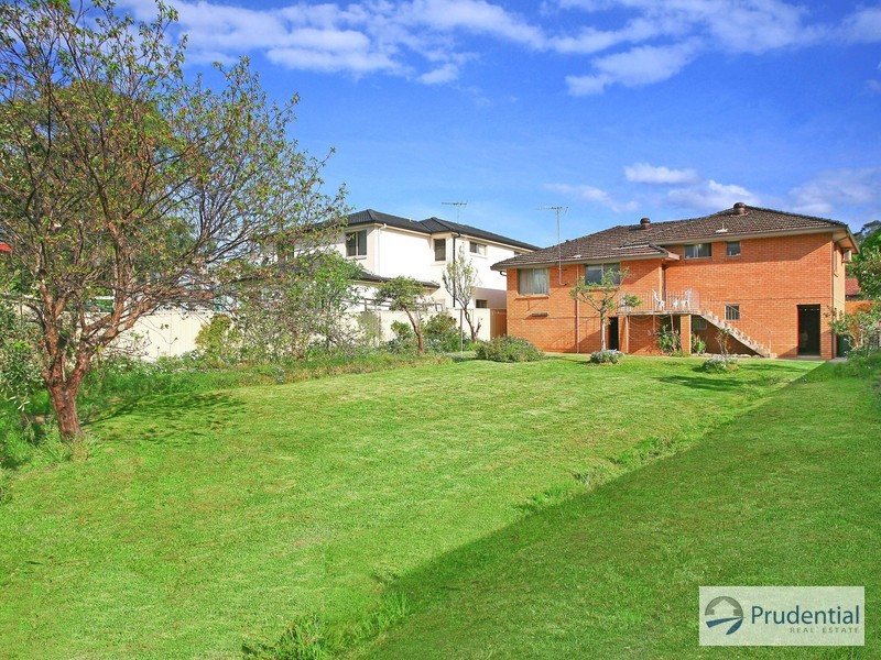 5 Roland Ave, Liverpool NSW 2170