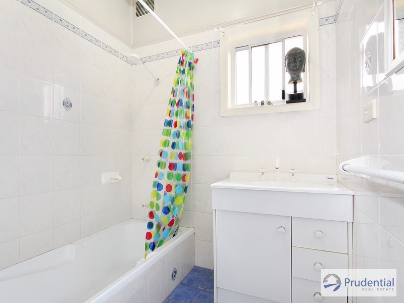 51 Cooper Ave, Moorebank NSW 2170