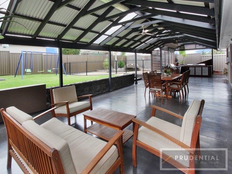 14 Kestrel Ave, Hinchinbrook NSW 2168