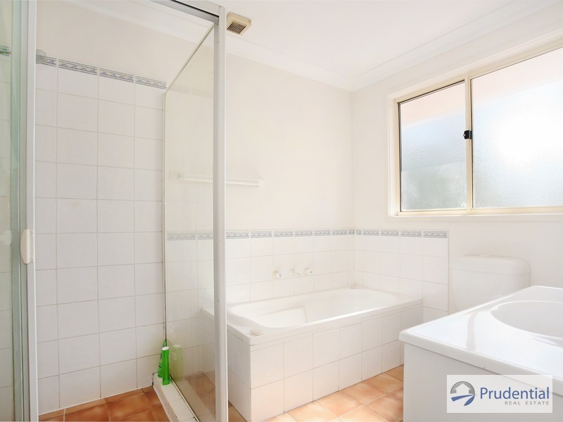 10/136-138 Heathcote Rd, Moorebank NSW 2170