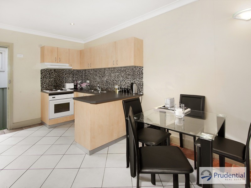 33 Atkinson St, Liverpool NSW 2170