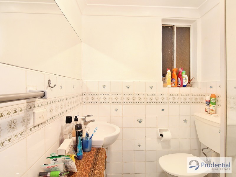 3/8 Goulburn St, Warwick Farm NSW 2170