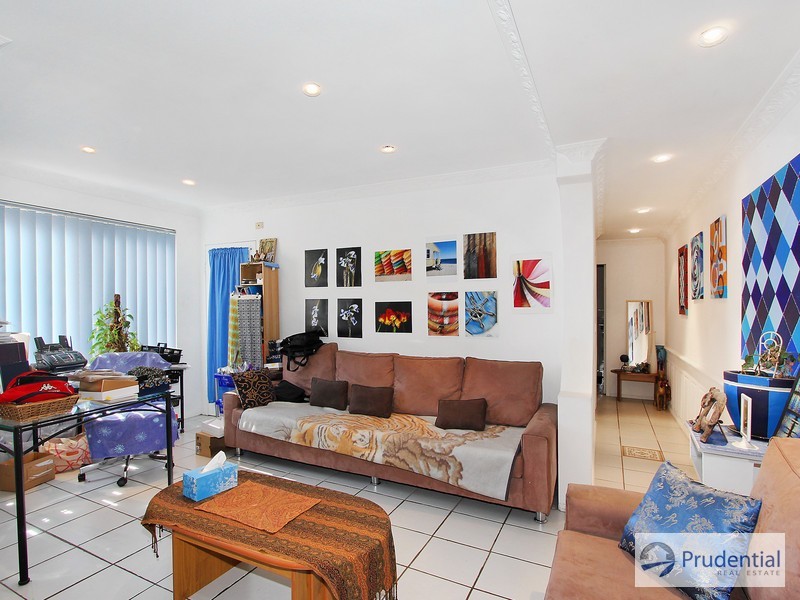 3/8 Goulburn St, Warwick Farm NSW 2170