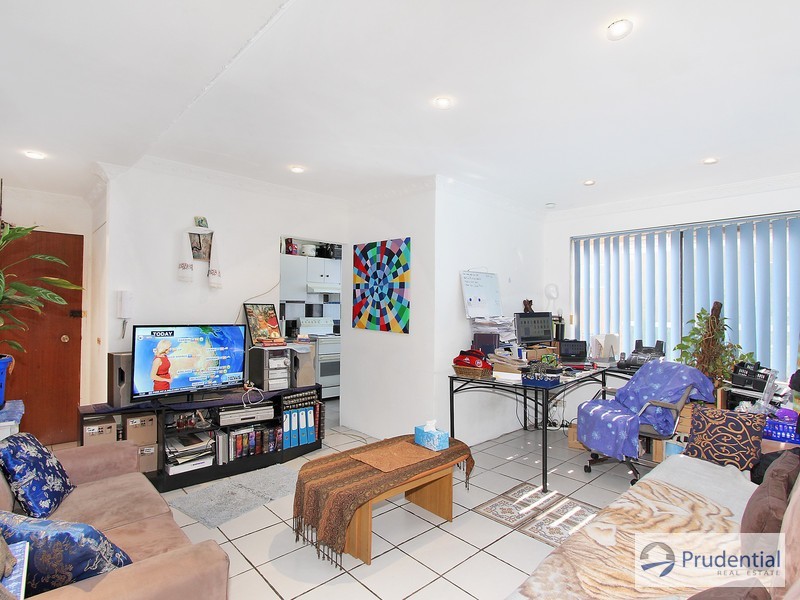 3/8 Goulburn St, Warwick Farm NSW 2170