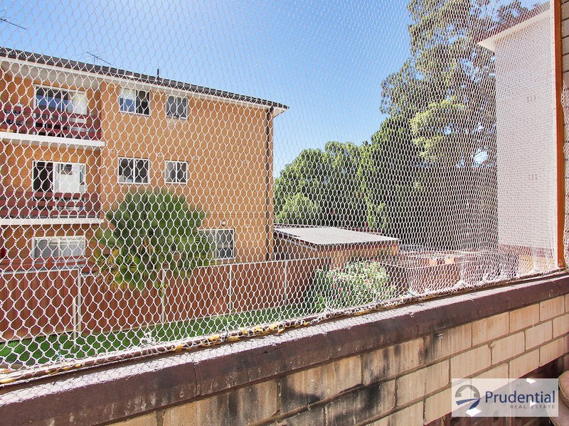 3/8 Goulburn St, Warwick Farm NSW 2170
