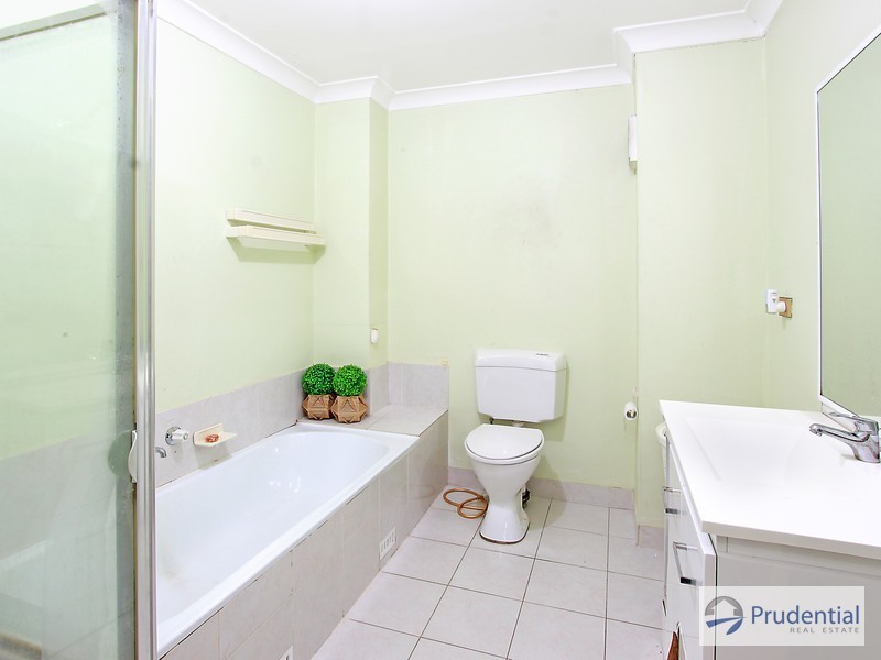 135/1 Riverpark Dr, Liverpool NSW 2170