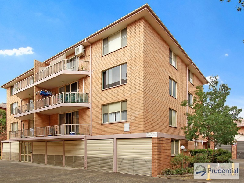 135/1 Riverpark Dr, Liverpool NSW 2170