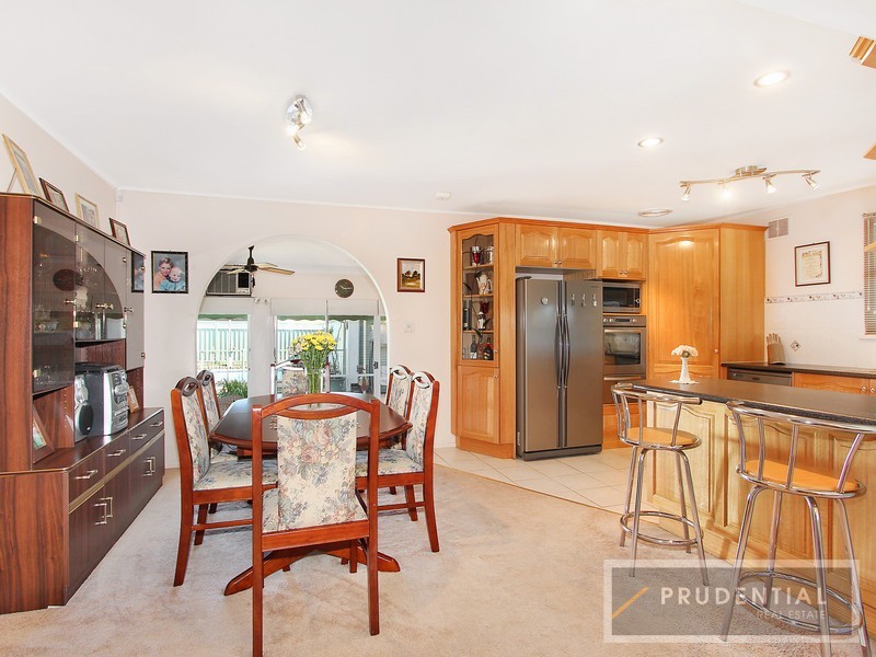 26 Weir Crescent, Lurnea NSW 2170