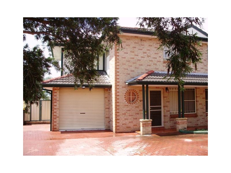 4/1 Stanton St, Liverpool NSW 2170