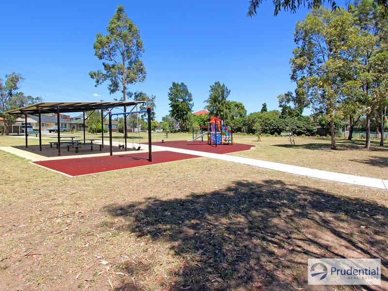13 O’Neile Cres, Lurnea NSW 2170