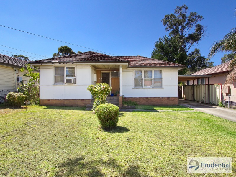 35 Romney Cresent, Miller NSW 2168