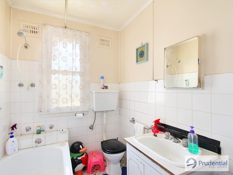 35 Romney Cresent, Miller NSW 2168