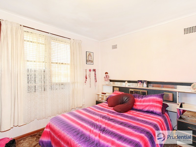 35 Romney Cresent, Miller NSW 2168