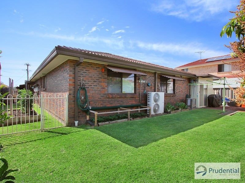 58 Weir Crescent, Lurnea NSW 2170