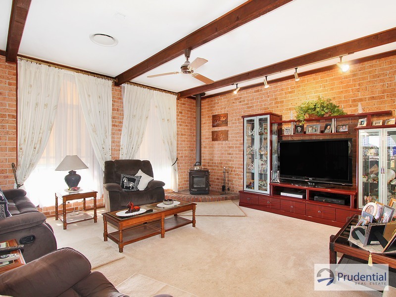 58 Weir Crescent, Lurnea NSW 2170