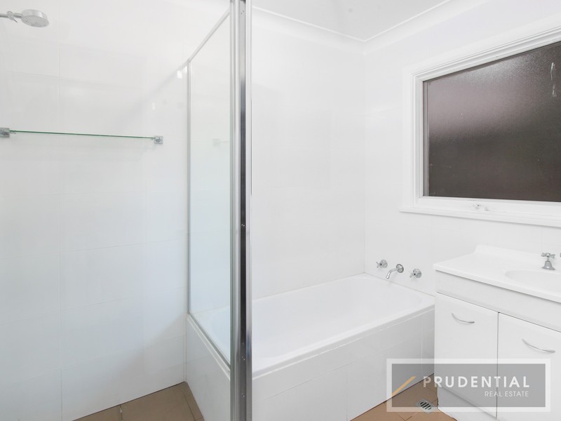 86 Medley Avenue, Liverpool NSW 2170