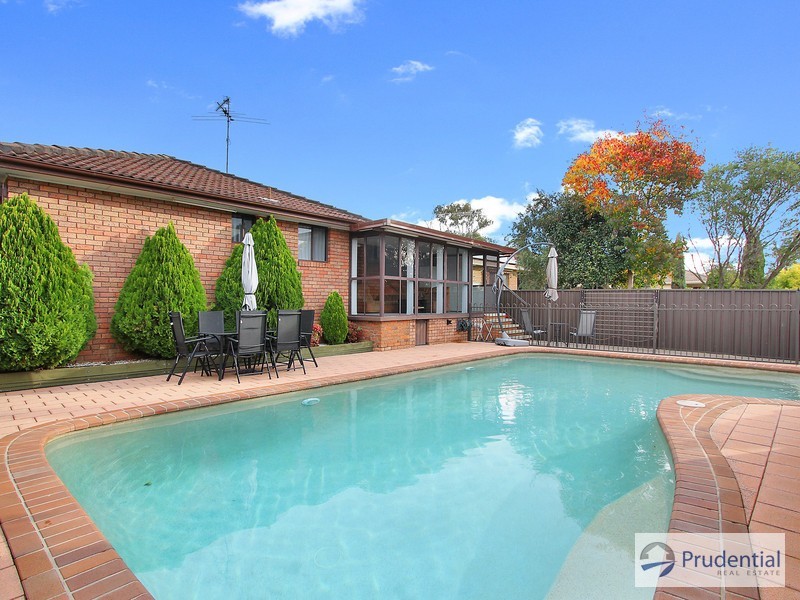 12 Grose Ave, Lurnea NSW 2170