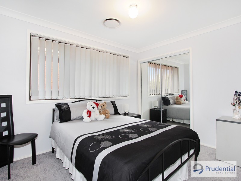 12 Grose Ave, Lurnea NSW 2170