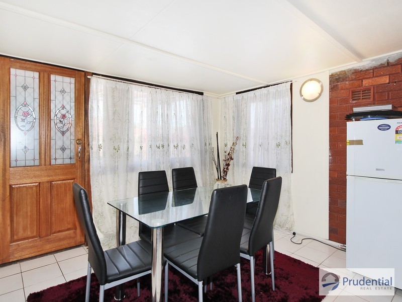 120 Webster Rd, Lurnea NSW 2170