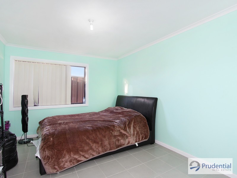 120 Webster Rd, Lurnea NSW 2170