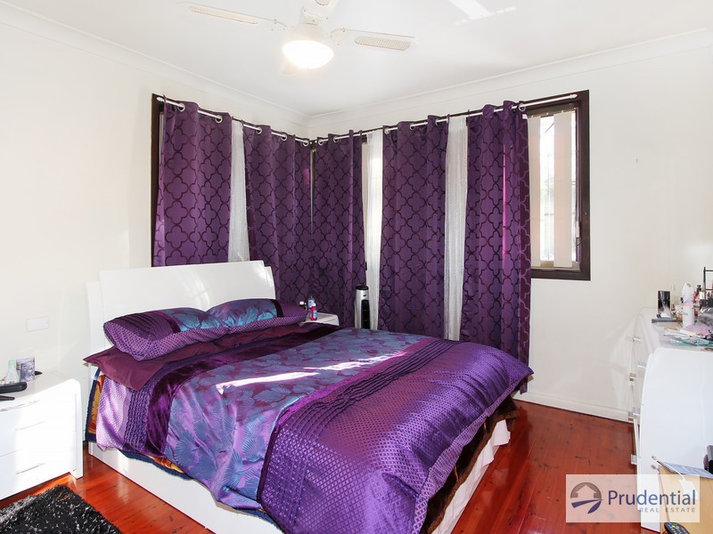 120 Webster Rd, Lurnea NSW 2170