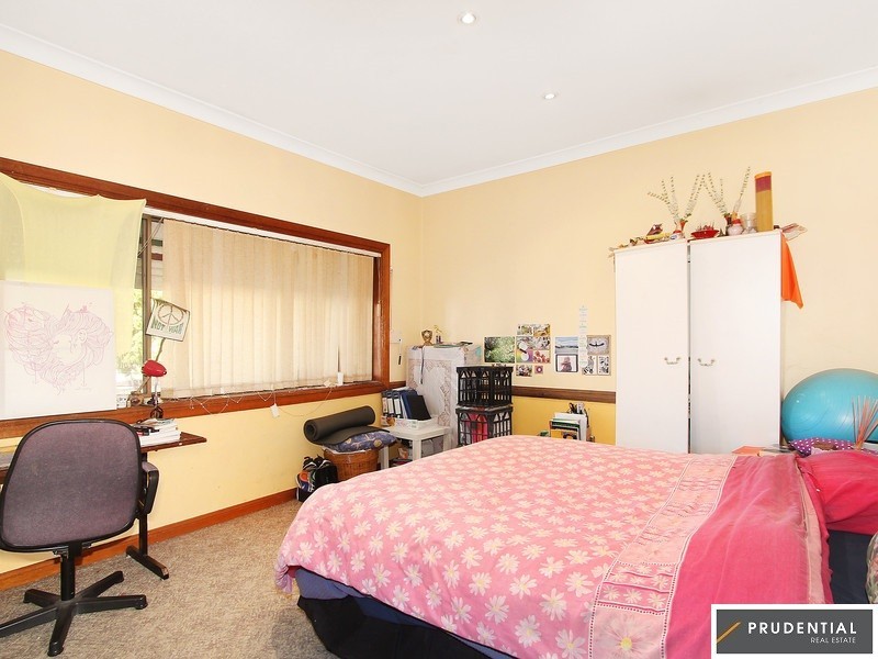 4 Mill Rd, Liverpool NSW 2170