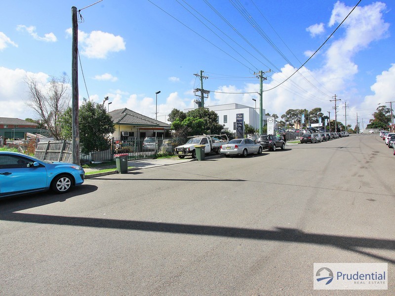 3 Christie St, Liverpool NSW 2170