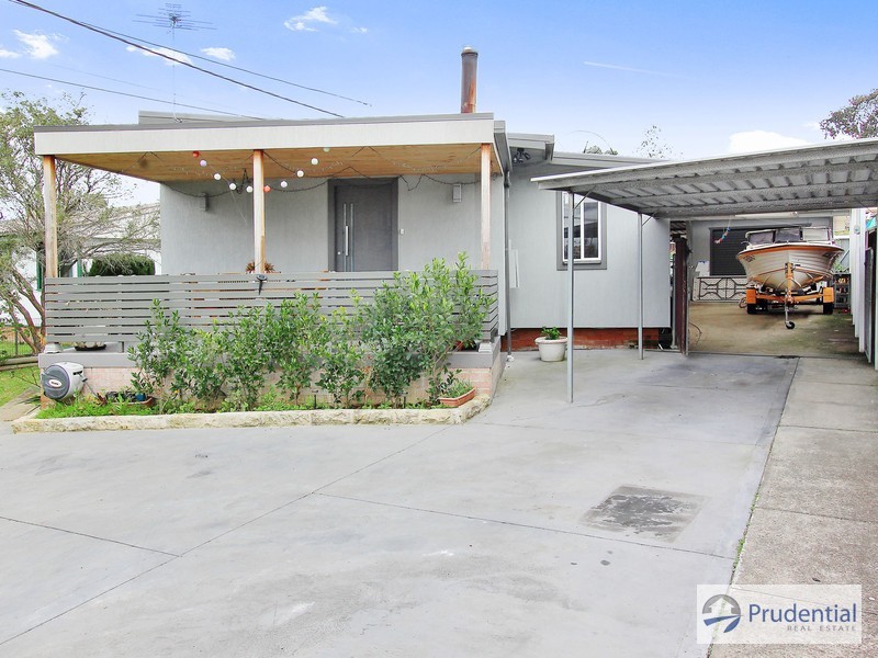 5 Naranghi St, Busby NSW 2168