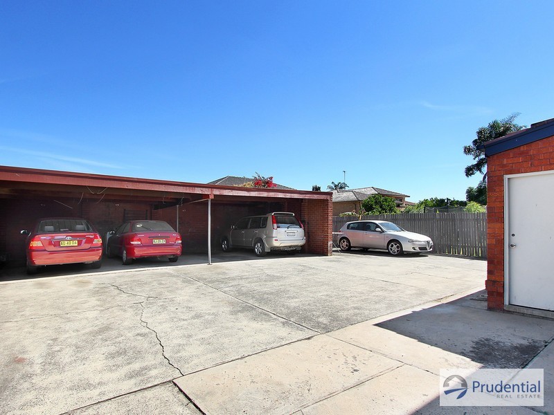 40 Hoxton Park Road, Liverpool NSW 2170