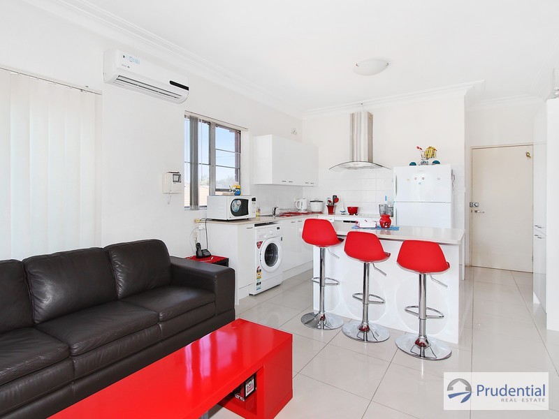 40 Hoxton Park Road, Liverpool NSW 2170