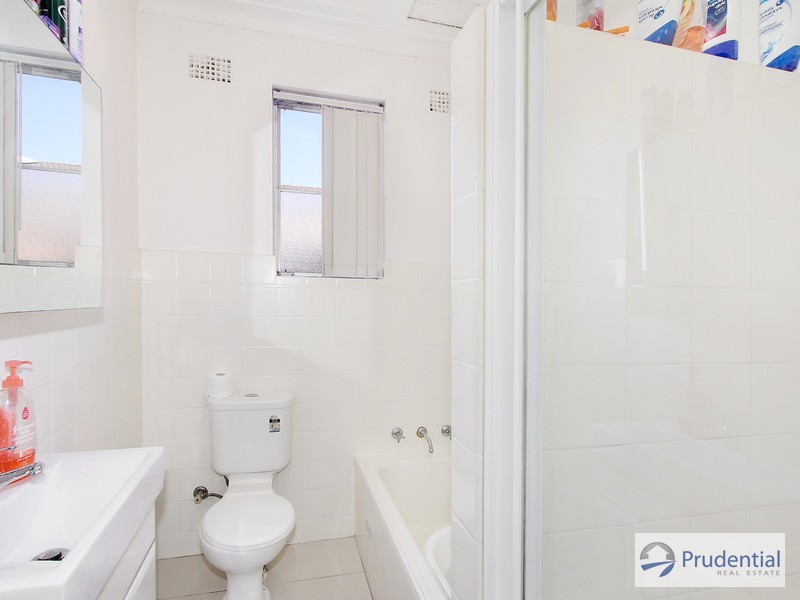 40 Hoxton Park Road, Liverpool NSW 2170