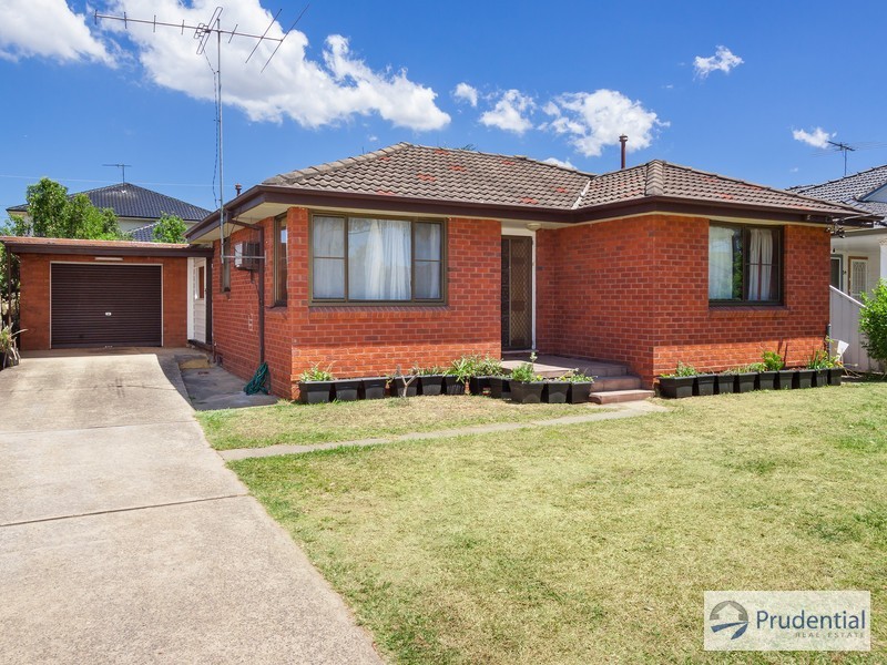 32 Wildman Avenue, Liverpool NSW 2170