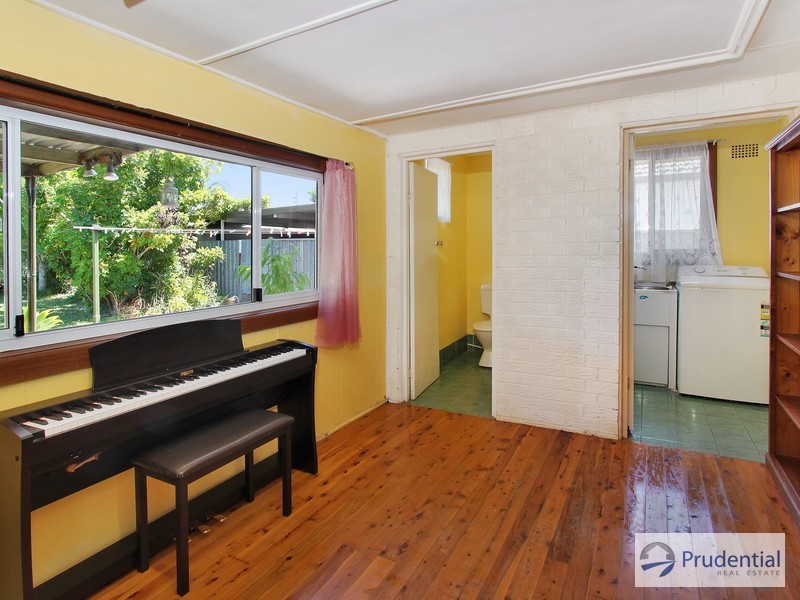 32 Wildman Avenue, Liverpool NSW 2170