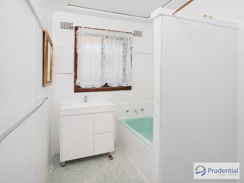 32 Wildman Avenue, Liverpool NSW 2170