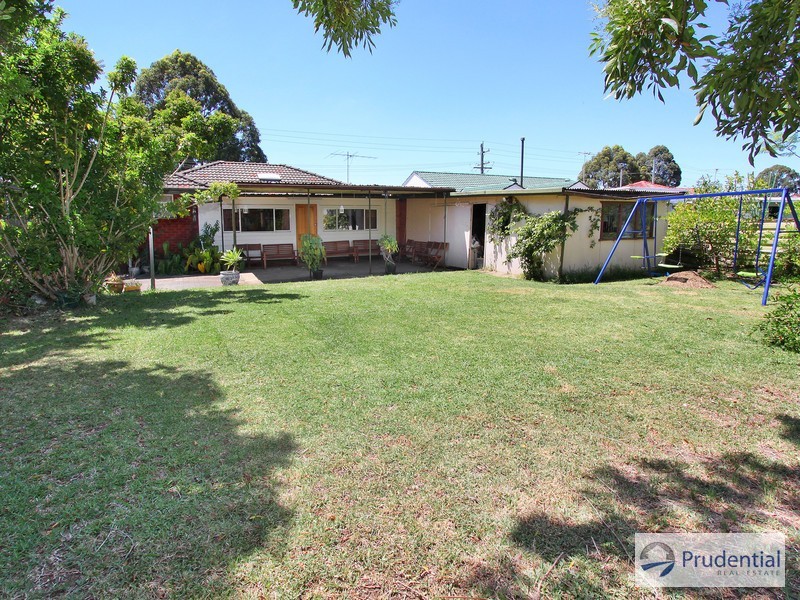 32 Wildman Avenue, Liverpool NSW 2170