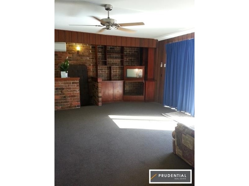 28 Gabo Cres, Sadleir NSW 2168