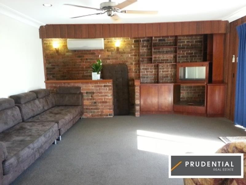 28 Gabo Cres, Sadleir NSW 2168