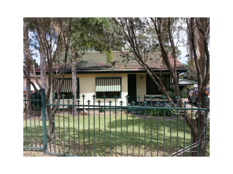 43 Rowe Ave, Lurnea NSW 2170
