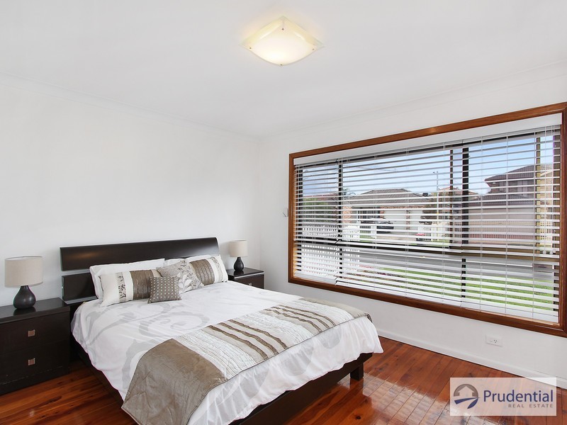 94 Medley Ave, Liverpool NSW 2170