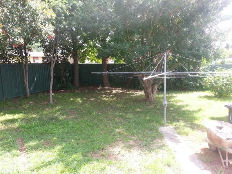 8 Nicholson Avenue, Leumeah NSW 2560