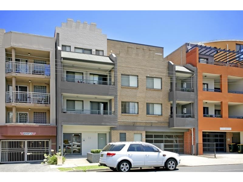 7/51 Bathurst Street, Liverpool NSW 2170