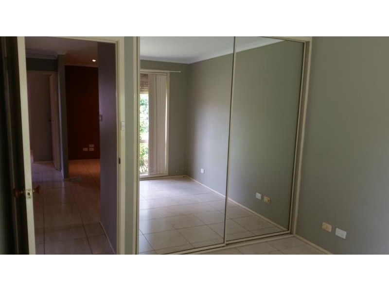 4 Bellingen Way, Hoxton Park NSW 2171