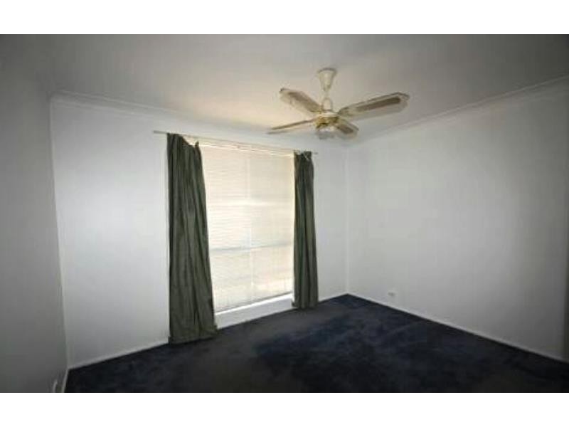 6 Namatjira Close, Eagle Vale NSW 2558