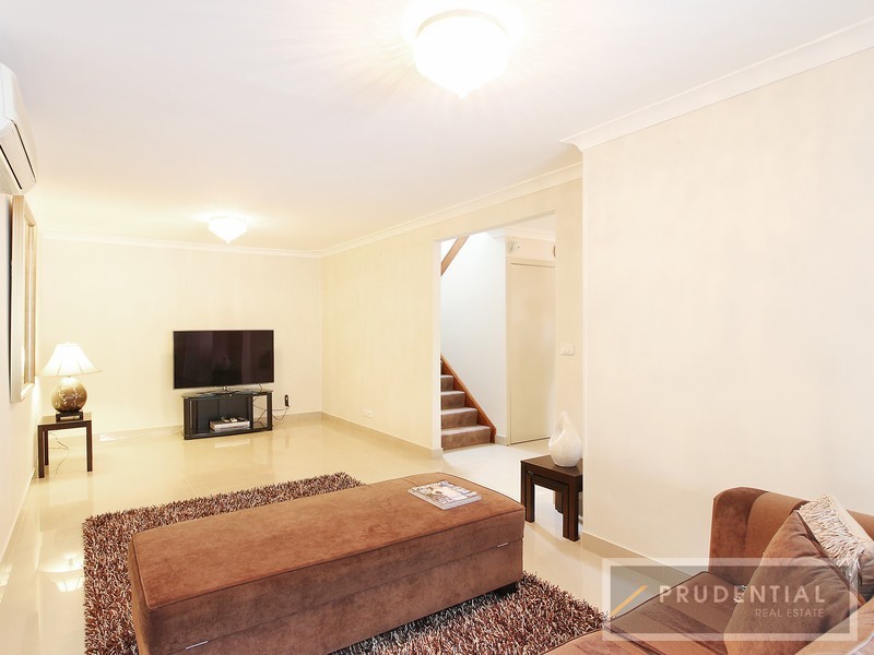 18 Edgecombe Avenue, Moorebank NSW 2170