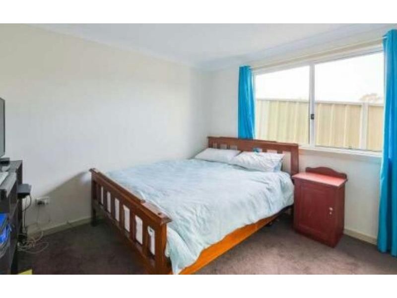 6A Namatjira Close, Eagle Vale NSW 2558