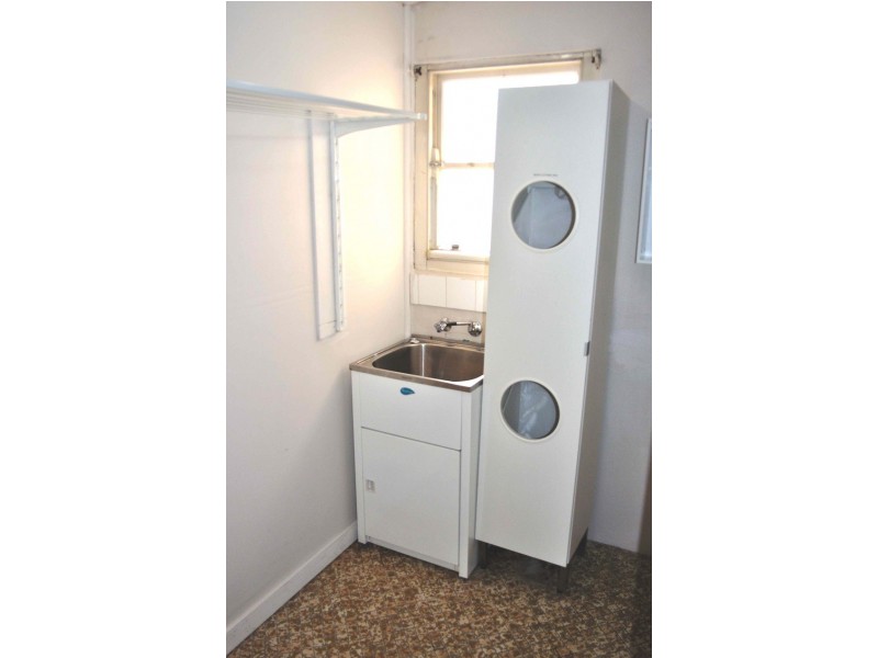 16 Bungalow, Roselands NSW 2196