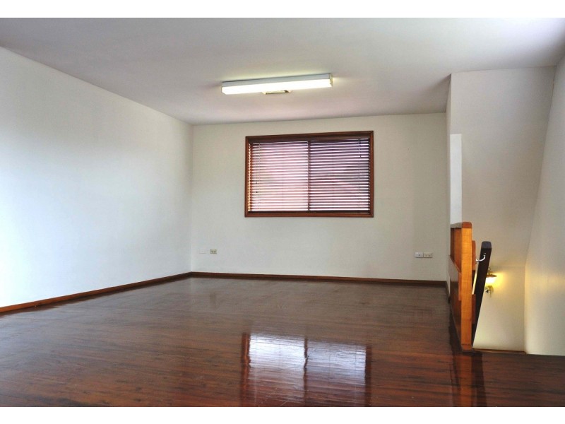 16A Bungalow Road, Roselands NSW 2196