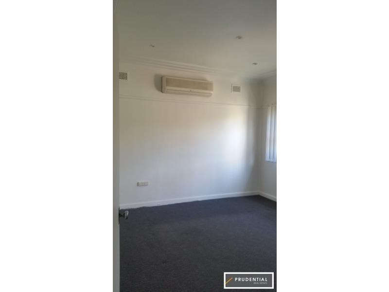 54 Maryvale Ave, Liverpool NSW 2170