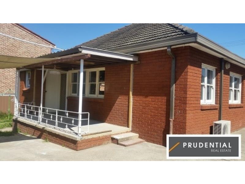 54 Maryvale Ave, Liverpool NSW 2170