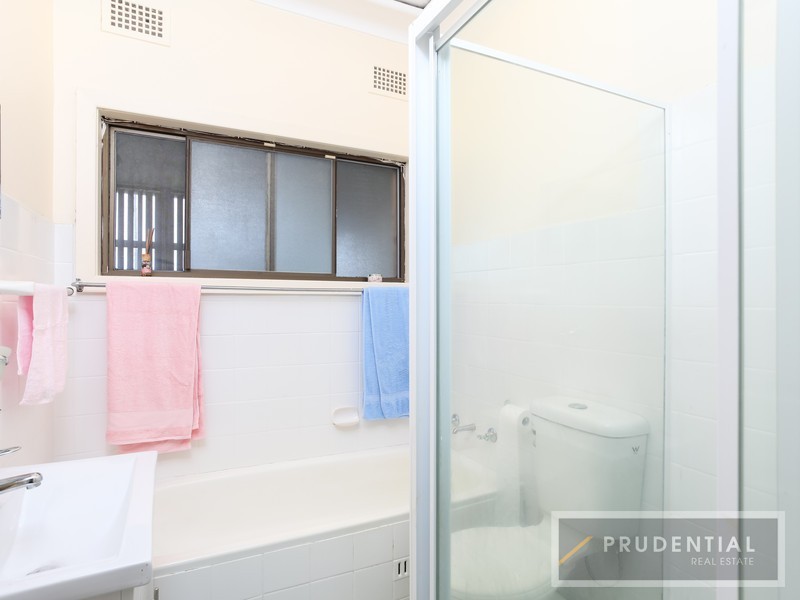 5 Vincent Avenue, Liverpool NSW 2170